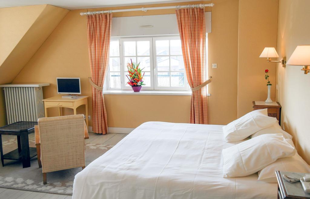 Maison D'Hotes L'Escale Bains-les-Bains Zewnętrze zdjęcie